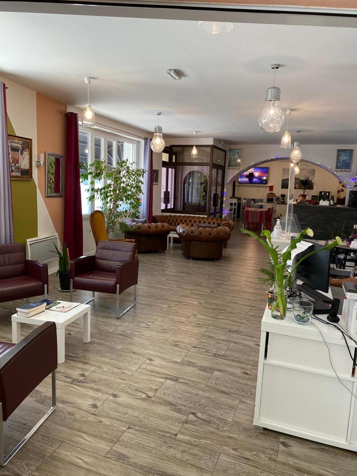 Hotel Le Saint Amand Exterior foto